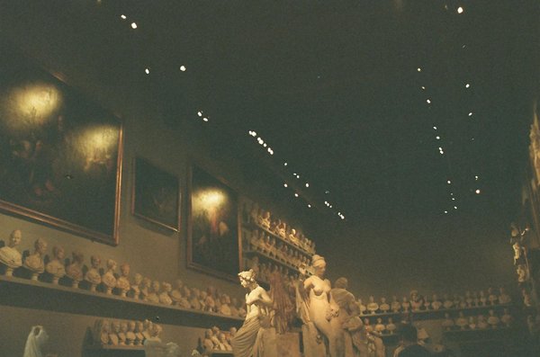 Améliorez votre présence en ligne grâce à une agence digitale